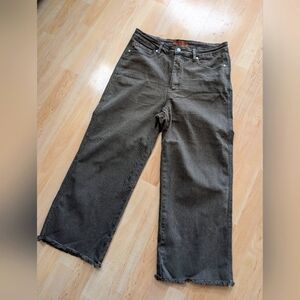 Judy Blue Green Crop Jeans